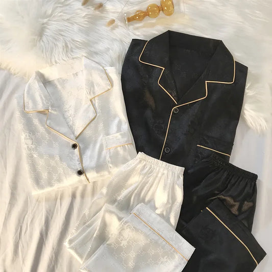 Élégance Satin Signature